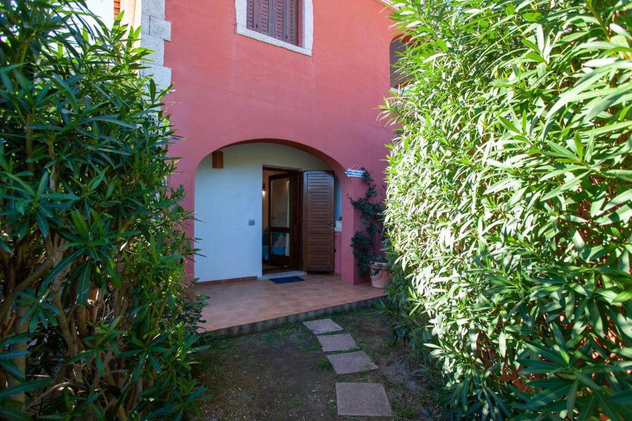 Villa Albamaranto San Teodoro  Exterior foto